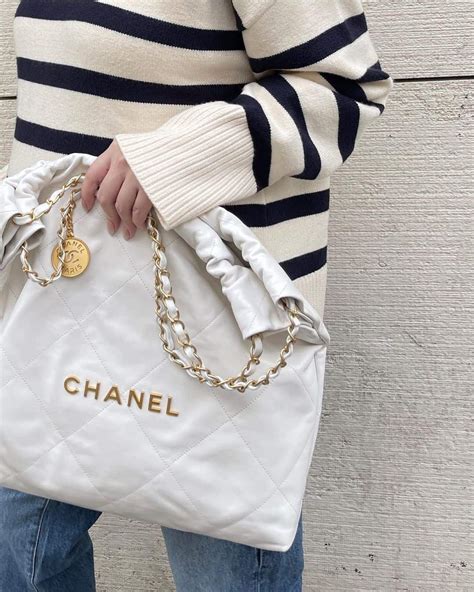 chanel 22 bag white|chanel 22 large.